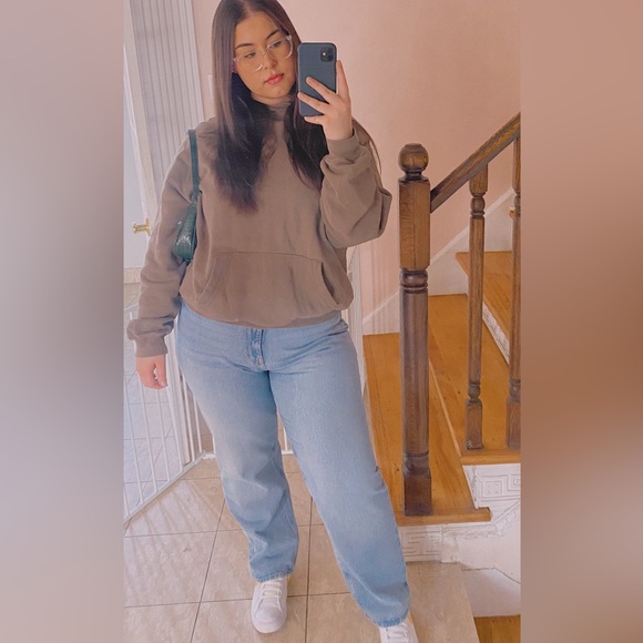 Meet your Posher, Diba - Picture 2 of 6